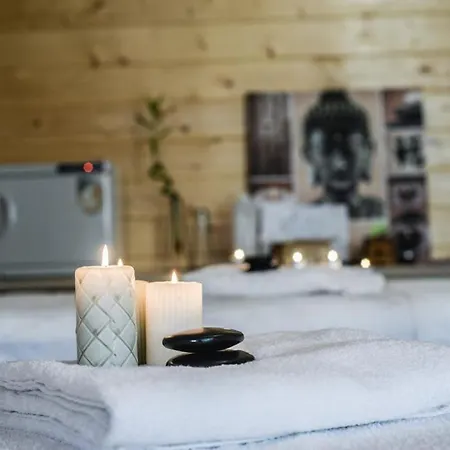 مكان تخييم Mahalo Glamping فوينخيرولا